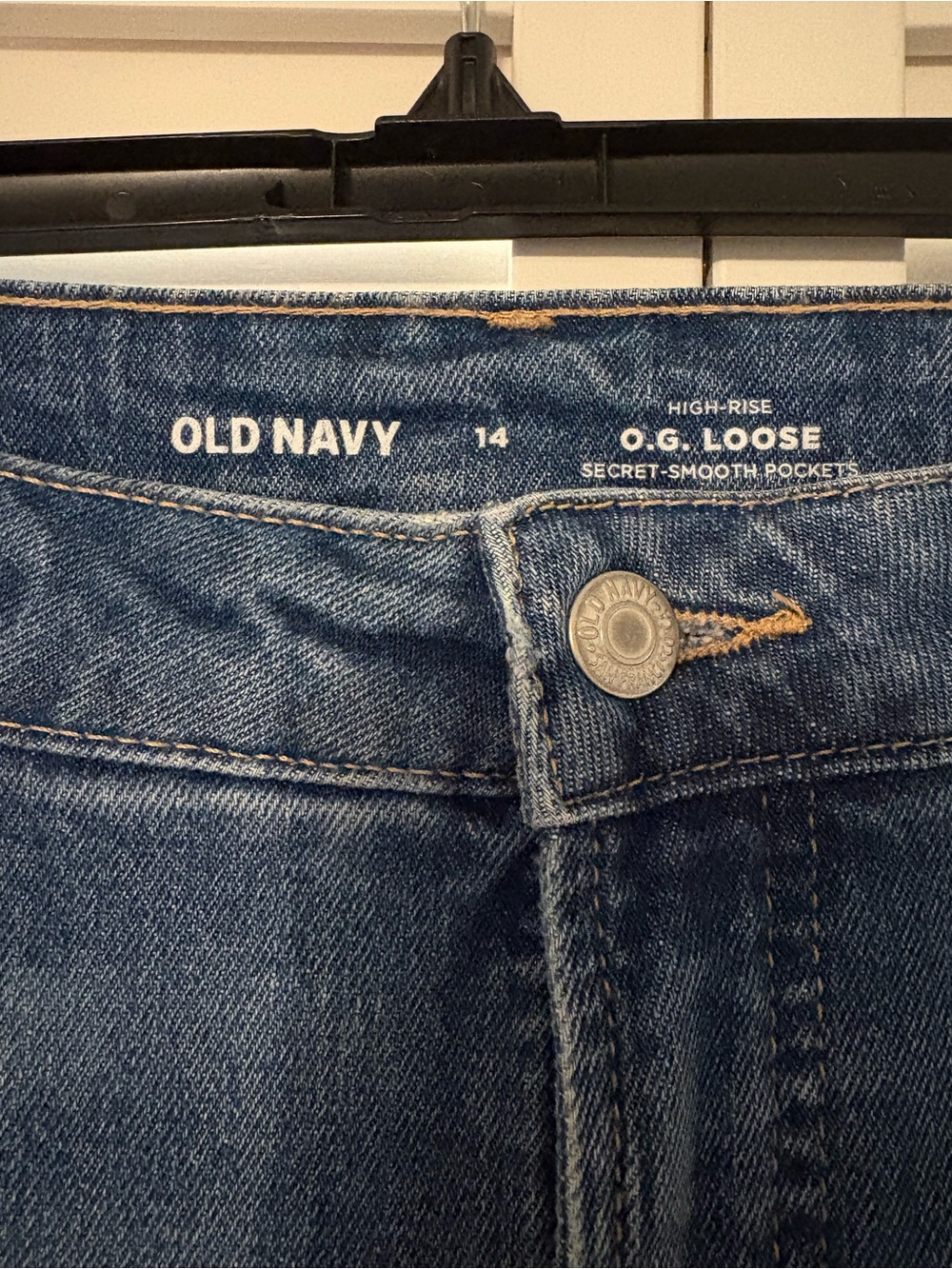 Old Navy Embroidered Women’s Jeans - OG Loose Fit - Picture 2 of 9